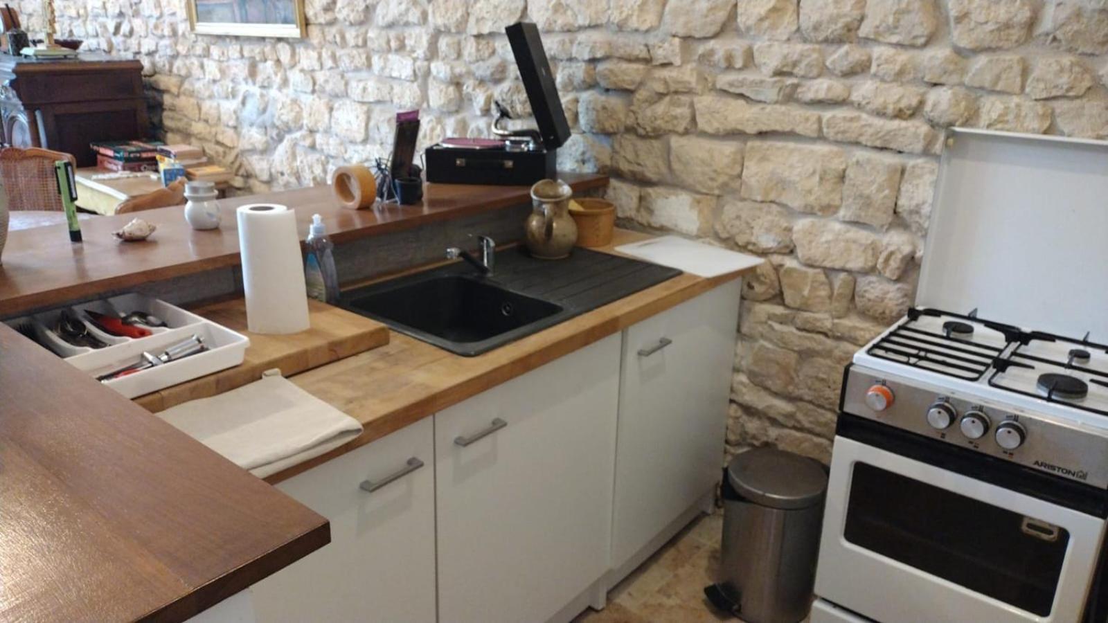 Residence De La Demi-Lune Entrains-sur-Nohain Екстериор снимка