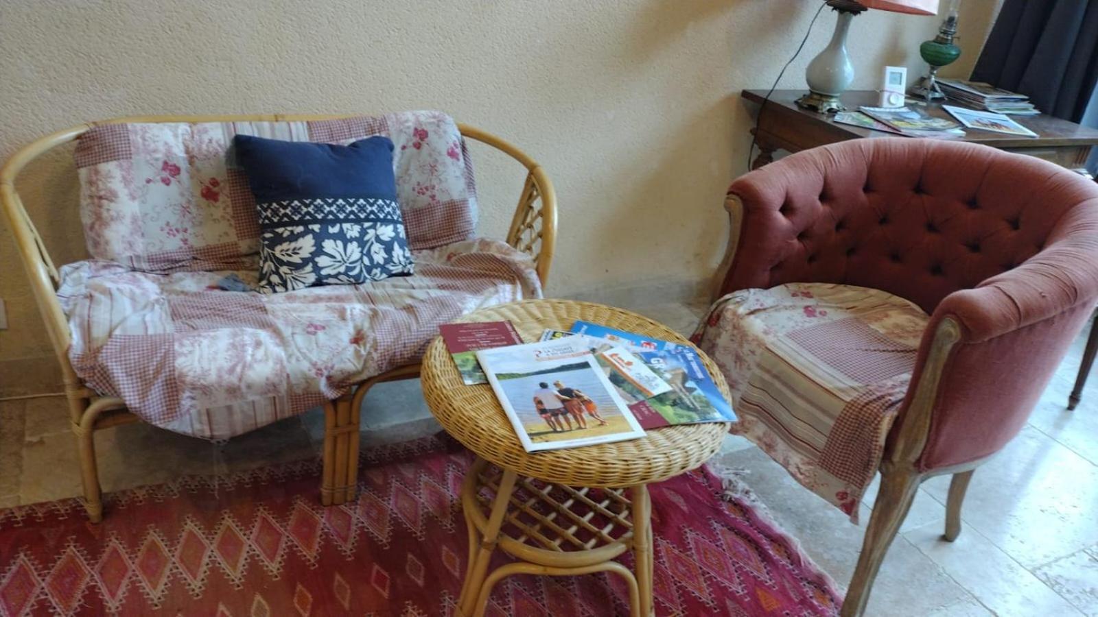 Residence De La Demi-Lune Entrains-sur-Nohain Екстериор снимка